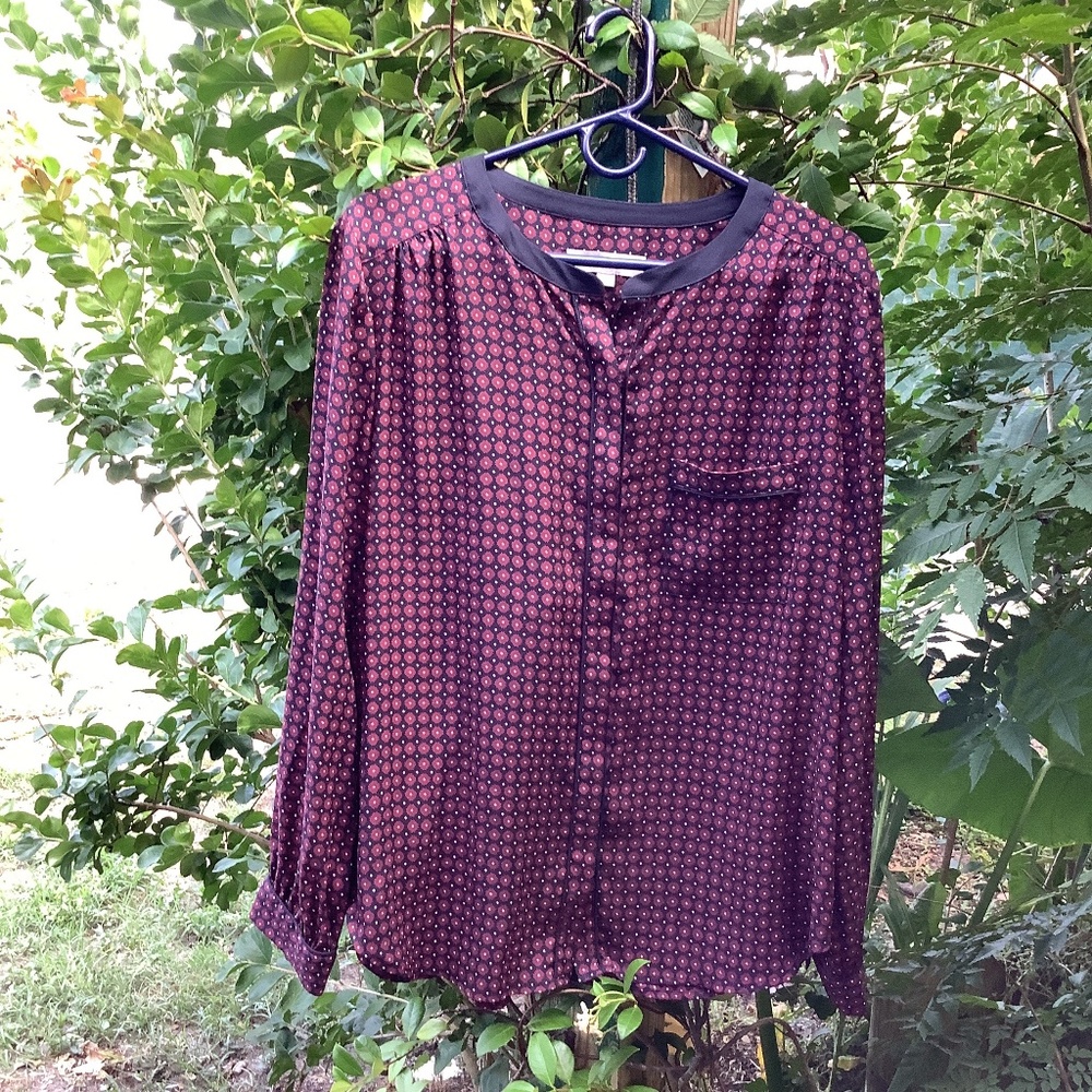 Ann Taylor Loft Xlg button up shirt